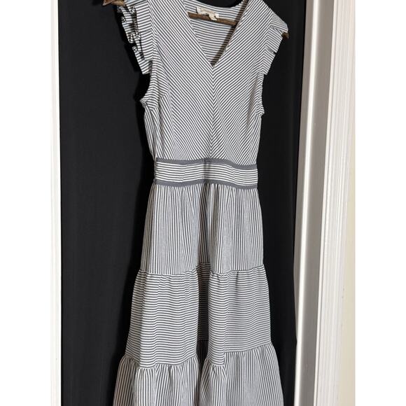 Monteau Los Angeles Dress Grey White Stripe Fit Flare Dress Small Cap Sleeve - Picture 4 of 8